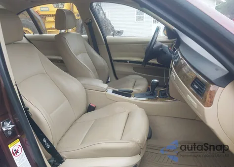 2006 BMW 325I z USA, uszkodzony, nr VIN WBAVB17596NK41202